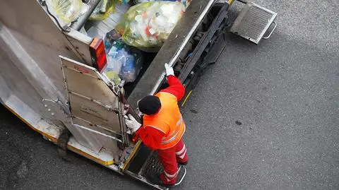 Specjalna aparatura pozwoli sprawdzić, czy mieszkańcy segregują śmieci