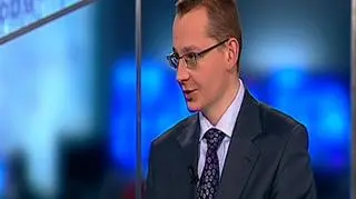 Polskie Górnictwo Naftowe i Gazownictwo SA w ciągu najbliższych tygodni zdecyduje czy przejąć notowaną na jednej z zagranicznych giełd spółkę z dostępem do złóż ropy. Ewentualną transakcję PGNiG ma przeprowadzić wspólnie z PKN Orlen. Na ten temat rozmawialiśmy z Radosławem Dudzińskim, wiceprezesem ds. strategii PGNiG.