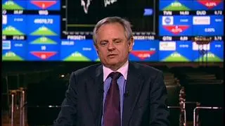 Ministrowie finansów UE zgodzili się w weekend, że banki będą musiały zaakceptować większe straty na greckim długu niż uzgodnione w lipcu 21%. Z wniosków ekspertów trojki wynika, że może to być nawet 50-60%. A największe europejskie banki będą musiały zdobyć nawet 108 mld euro dodatkowego kapitału w ciągu najbliższych 6-9 miesięcy by sprostać nowym wymogom kapitałowym. rozmowa z prezesem Deutsche Bank Polska, Krzysztofem Kalickim.