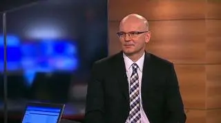 Spadek zamówień z Niemiec i Włoch utrudnia Grupie Kęty wypracowywanie zysków. Zajmująca się przetwórstwem aluminium spółka w trzecim kwartale zarobiła na czysto 34 mln zł - czyli o 3 mln mniej niż przed rokiem. W sumie w ciągu dziewięciu miesięcy Kęty poprawiły jednak wynik, dlatego podniosły prognozy zysku na cały rok do 104 mln zł. Rozmawiamy z prezesem spółki Dariuszem Mańką.