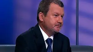 Roczne oszczędzanie w banku nie daje powodów do zadowolenia. Można zyskać niewiele ponad 5%. Banki nie zmieniają oprocentowania lokat czekając na jesienną zmianę stóp w NBP. Na temat tego, ile można zarobić na oszczędzaniu w banku w programie "Pieniądze od rana", Robert Stankiewicz rozmawiał z Romanem Przasnyskim, głównym analitykiem Gold Finance.