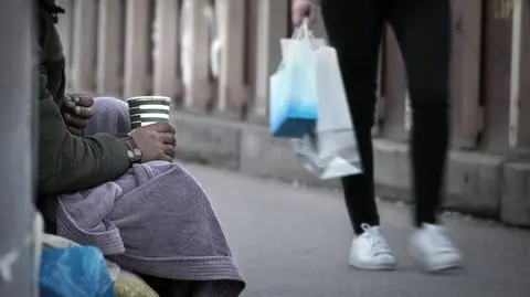 Szwedzkie miasto Eskilstuna chce wprowadzić "licencje" na żebranie