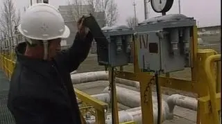 Taniejąca ropa i światowe spowolnienie spowodowały, że Rosjanom zaczyna brakować pieniędzy na budowę rurociągów. Także tego na dnie Bałtyku, którym rosyjski gaz miał płynąć do Europy zachodniej z pominięciem Polski. To nasza szansa na przypomnienie wschodnim sąsiadom, że wciąż istnieje inne rozwiązanie.