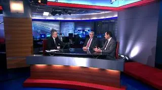 Inwestycje związane z gazem łupkowym w Polsce wchodzą w nowy etap. Jeden z funduszy zarządzanych przez Enterprise Investors postanowił zainwestować w firmę , która świadczy usługi poszukiwawczo-wydobywcze dla firm mających koncesje na szukanie gazu łupkowego. Gośćmi programu 90 Minut byli Cezary Filipowicz dyrektor w United Oilfield Services i Jacek Woźniak partner w Enterprise Investors.