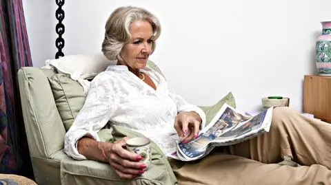 Tysiące emerytów dostaje mniej. Przez nielegalne archiwa