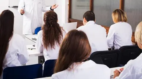 Start na rynku pracy: brak doświadczenia główną przeszkodą