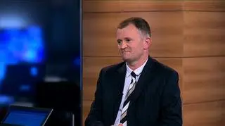 Jak reagować na dynamiczną sytuację na rynku surowców? Jak zmiany cen wpłyną na wyniki finansowe polskich spółek, i jak przed tymi zmianami się zabezpieczać? Rozmowa z analitykiem DM Trigon, Tomaszem Mazurczakiem