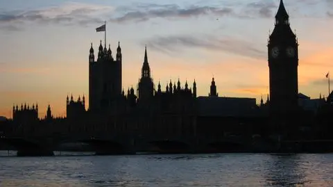 Londyńczycy przeprowadzają się na barki