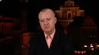 Co zrobić na ze swoimi pozycjami podczas dnia trzech wiedźm? Co widać na rynku i jakie są prawidłowości? Ostatnie 4 na 6 serii pokazywało taką prawidłowość, że różnica w bazie między starym a nowym kontraktem pokazywała na wzrost lub spadek. Teraz baza jest pozytywna, zatem ... O scenariusze inwestycyjne zapytamy Tomasza Jerzyka, analityka technicznego DM BZ WBK.