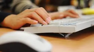 Ponad pół miliona młodych Japończyków jest uzależnionych od internetu 