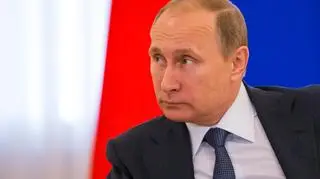Prezydent Rosji Władimir Putin zaapelował w piątek do rządu, by podjął decyzję o niszczeniu żywności objętej embargiem