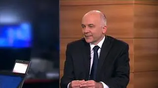 Elektroniczne legitymacje studenckie, systemy do śledzenia losów absolwentów, czy programy do zarządzania budową lub magazynem, czyli Opteam. spółka zwiększyła swoje przychody w 2011 o 30%, ale zysk netto skurczył się o ponad 5% do niecałych dwóch milionów złotych. Marża brutto ze sprzedaży skurczyła się o połowę, a to na skutek wyższych kosztów operacyjnych. Koszty z kolei wzrosły, bo firma otwierała nowe oddziały. W tym roku Opteam ma zamiar stawiać między innymi na swoje autorskie programy. Gościem TVN CNBC był Andrzej Pelczar, prezes Opteam.