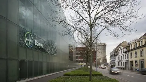 Bayer wyprzedaje swoje aktywa