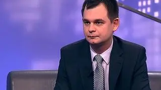 Pogarsza się sytuacja na południu Polski. Do tej pory w całym kraju ewakuowano łącznie 2000 osób. Najgorsza sytuacja nadal utrzymuje się na terenie województwa małopolskiego, śląskiego i podkarpackiego. Wtorek będzie kolejnym dniem intensywnych opadów. Według synoptyków opady mają utrzymać się do piątku.
Zalało Ci magazyn lub służbowy samochód – możesz otrzymać odszkodowanie – jak się o nie ubiegać i jak zadbać o odpowiednią polisę ubezpieczeniową? O to w programie "Biznes Lunch" pytał Robert Stankiewicz Marcina Tarczyńskiego z Polskiej Izby Ubezpieczeń.