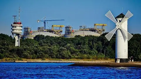 Budowa terminalu LNG w Świnoujściu. Koniec coraz bliżej