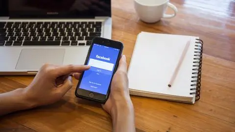 Kradną, wymuszają, "zabijają". Tak działają wirusy na Facebooku