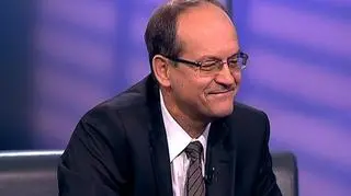 Zapowiedź przyszłorocznego deficytu budżetowego nie przestraszyła inwestorów, jak również nie wpłynęła znacząco na polską walutę. Czy złoty jest niezagrożony? Z członkiem Rady Polityki Pieniężnej, profesorem Andrzejem Sławińskim w programie "Pieniądze od rana" rozmawiał Robert Stankiewicz.