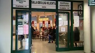 Bez pracy w Polsce jest prawie 2,5 mln osób