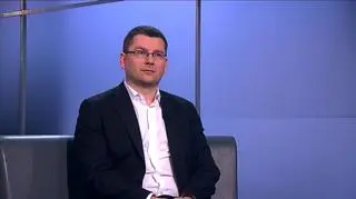 Portfel Macieja Podlaskiego, prezesa PFG Partnerzy, po spadkach z połowy roku, nie zdołał "się odbić". Wirtualna inwestycja gościa złożona jest głównie z akcji i surowców. Jakie decyzje inwestycyjne podejmie inwestor, o tym w programie Milion w Portfelu. 