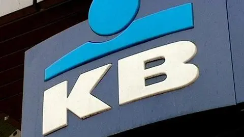 Belgowie sprzedają Kredyt Bank 
 i Wartę