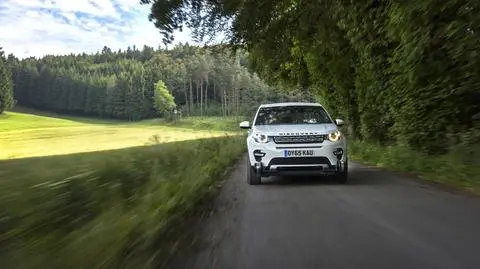 Jaguar Land Rover stawia na autonomiczne auta