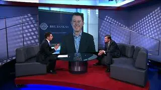 Pojawiają się głosy, że rekapitalizacja zachodnich banków może przyczynić się do spowolnienia akcji kredytowej dla firm w Polsce? Dlaczego? Paweł Blajer rozmawial z Maciejem Stańczukiem, prezesem Polskiego Banku Przedsiębiorczości oraz Przemysławem Gdańskim, Członkiem Zarządu Bre Banku.