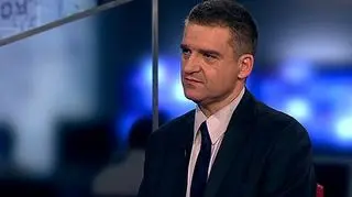 Spółka Volteks zamierza zadebiutować na głównym rynku warszawskiej giełdy w pierwszym tygodniu sierpnia. W przyszłym roku planuje również wypracować pokaźny zysk netto na poziomie 8,5 mln zł. O planach i strategii spółki mówił w w "Rynkach Dnia" prezes Volteksu - Edward Parachimowicz.