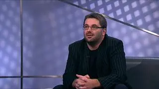 Firmy w czasie spowolnienia wydają mniej i dokładnie oglądają każdą złotówkę. Jak stworzyć kampanię informacyjną na czas spowolnienia, mówi Paweł Tkaczyk, prezes Midea.