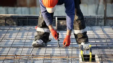 Według szacunków Urzędu ds. Cudzoziemców, zmiany mogą dotyczyć nawet 200 tys. osób