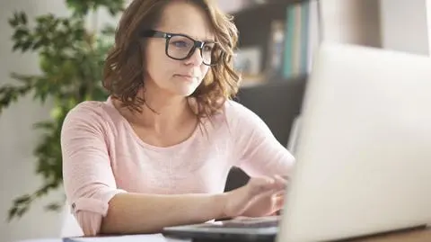 Formularz ZUS ZUA można dostarczyć przez internet