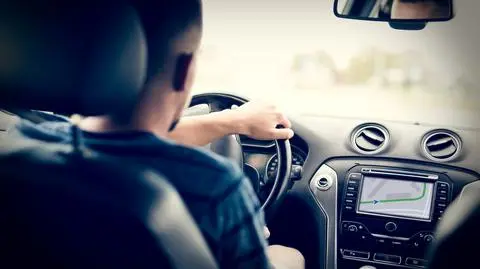 Adamczyk o jeździe bez prawka pod okiem rodzica lub opiekuna