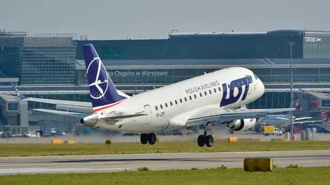 Samoloty LOT z napisem Niepodległa, dreamliner będzie biało-czerwony
