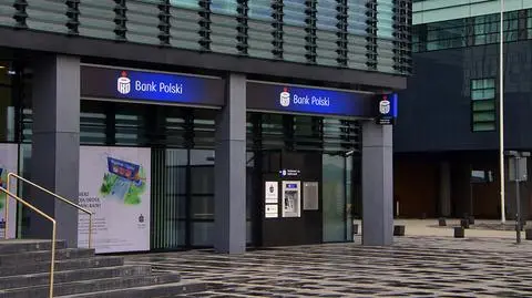 PKO BP wprowadza stanowiska samoobsługowe
