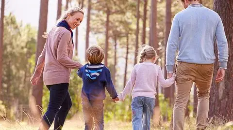 Ministerstwo ostrzega przed oszustami. "Próbują wyłudzić pieniądze"