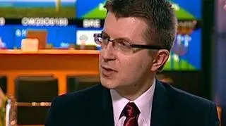 Zysk netto grupy PGE w zeszłym roku wyniósł 3,37 miliarda złotych, to o 76 procent więcej niż w 2008 roku. Spółka poinformowała, że na dywidendę chce przeznaczyć miliard 310 mln złotych. Prezes PGE Tomasz Zadroga zapewnia, że przeznaczenie tak wysokiej kwoty na zysk dla akcjonariuszy, nie wpłynie na strategiczne plany grupy.