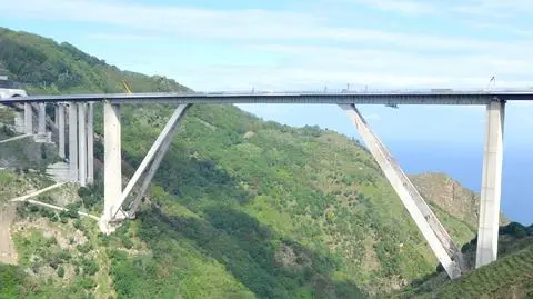 Włochy wznawiają budowę autostrady po 50 latach