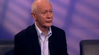 Lepszy start lekarstwem na bezrobocie. Rząd szykuje nowe rozwiązania stymulujące rynek pracy. Pakiet "Lepszy Start", skierowany głównie do dwudziestolatków ma być gotowy już jesienią. Z kolei "Druga Szansa", przeznaczona będzie dla mikroprzedsiębiorców. O rządowych rozwiązaniach na kryzys rozmawialiśmy z Michałem Boni, ministrem w rządzie Donalda Tuska.