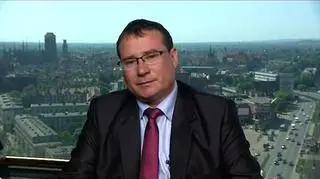 Admiral Boats idzie na NewConnect, debiut planuje na czerwiec. Warta około 40 milionów złotych firma specjalizuje się w produkcji łodzi rekreacyjnych. Swoje produkty eksportuje m.in. do Holandii, tamtejszy rynek łodzi rekreacyjnych wart jest około 200 mln euro. Gościem programu Dzień na Rynkach był Andrzej Bartoszewicz, prezes Admiral Boats.