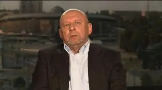 Współpraca z chińskim Coveciem dobiegła końca - co dalej? Generalna Dyrekcja Dróg Krajowych i Autostrad rozmawia już z kilkunastoma polskimi firmami, ustalając czy i w jakim terminie mogą one dokończyć budowę autostrady A2. Rozmowa z Wojciechem Malusim, prezesem Ogólnopolskiej Izby Gospodarczej Drogownictwa.