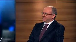 Czy to koniec Europy, jaką znamy? Brak porozumienia w sprawie zmian w traktatach przyniesie współpracę na poziomie rządów, czy Europę dwóch, albo i trzech prędkości? Rozmowa z dyrektorem zarządzającym w Nomura Bank International, Piotrem Chudzikiem.