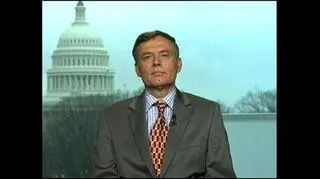 Stany Zjednoczone popierają niemiecko-francuską wizję reform w strefie euro – wynika ze słów amerykańskiego sekretarza skarbu Timothy’ego Geithnera. Po spotkaniu z ministrem finansów Niemiec Wolfgangiem Schaeuble amerykański polityk stwierdził, że jest zadowolony z kierunku ostatnich prac nad zahamowaniem kryzysu. Poparł też pomysł unii fiskalnej w Europie. Więcej europejskiej trasie T. Geithnera w rozmowie z Krzysztofem Błędowskim, ekonomistą MAPI w Waszyngtonie.