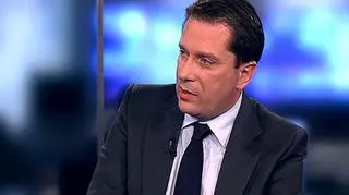 Bytom zarobi na EURO 2012, spółka zwyciężyła w przetargu na uszycie i dostarczenie oficjalnych strojów na Mistrzostwa Europy w Piłce Nożnej w 2012 roku. Z Tomaszem Sarapatą, prezesem spółki Bytom w programie "Rynki Dnia" rozmawiał Mikołaj Kunica.