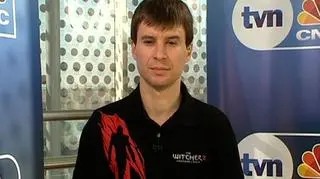 Sprzedaż gier CD Projekt za pomocą internetu rośnie zgodnie z planem. Rocznie sprzedaż za pomocą platformy GOG.com wzrasta o 100%. Mimo, że spółka nie podaje prognoz dotyczących tego segmentu, prezes CD Projekt jest przekonany, że, Internet cały czas jest miejscem na zarobienie pieniędzy na nowych pomysłach. Gościem "Dnia na rynkach" z II Kongresu Netii "Biznes to rozmowy" był Michał Kiciński, prezes CD Projekt.