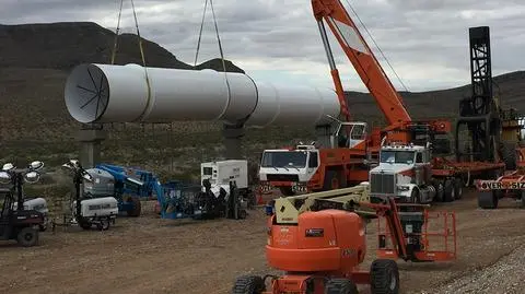 Pierwsze testy z pasażerami zapowiadane są na przełomie 2018/2019 roku