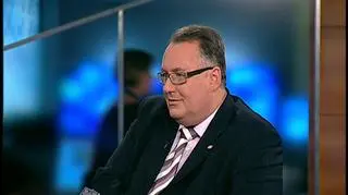 Jesteśmy jedyną spółką na świecie, która się w dniu dzisiejszym zdecydowała na debiut - twierdzi Ireneusz Król, prezes Centrozapu. Pieniądze z emisji przeznaczy na dofinansowanie inwestycji w Komi.