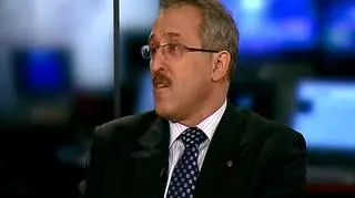 Człowiek nie jest w stanie wyjść poza system, bo istnieje syndrom tłumu - mówi w TVN CNBC Biznes prezes BNI Polska, Grzegorz Turniak. O to, jak powinno się profesjonalnie sprzedawać produkty, szczególnie te finansowe, gościa programu "90 Minut" pyta Marcin Kowalski.