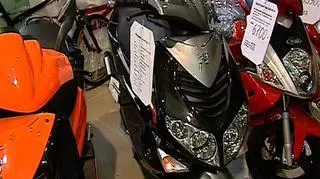 Największy wzrost sprzedaży zanotował sektor motoryzacyjny