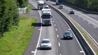 Od początku roku w Niemczech obowiązuje ustawa wprowadzająca z małymi wyjątkami dla wszystkich zatrudnionych płacę minimalną w wysokości 8,50 euro za godzinę
