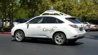 Google pracuje nad samoprowadzącymi się samochodami