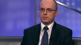 Czy małej firmie opłaca się bardziej zakup, czy leasing samochodu? Czym różni się leasing operacyjny od finansowego? Z jakimi kosztami musi liczyć się przedsiębiorca w momencie leasingowania samochodu? O tym wszystkim w programie "Biznes Lunch" mówił Piotr Litwin - doradca podatkowy Accreo Taxand.